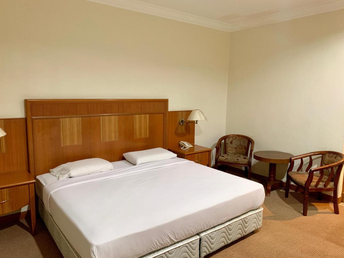 New Grand Hotel Keningau Bagian luar foto